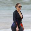 Exclusif - Mariah Carey s'amuse avec sa fille Monroe et des amis sur la plage de Flamands à Saint-Barthélemy, le 29 mars 2015.