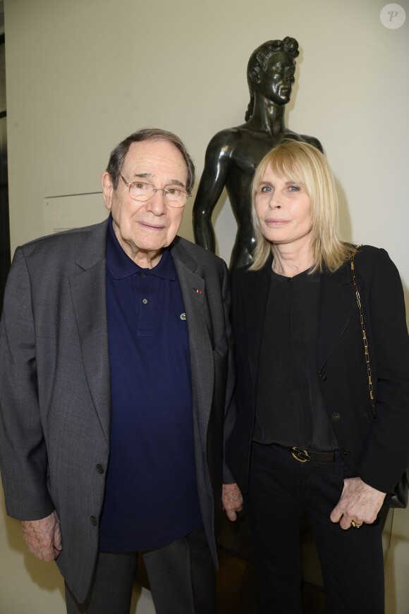 Robert Hossein et sa femme Candice Patou - Soirée du cinquième anniversaire du musée Paul Belmondo à Boulogne-Billancourt le 13 avril 2015.