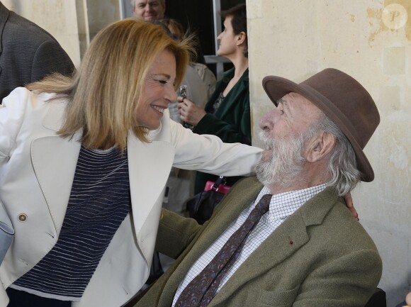 Nicole Calfan et Jean-Pierre Marielle - Soirée du cinquième anniversaire du musée Paul Belmondo à Boulogne-Billancourt le 13 avril 2015.