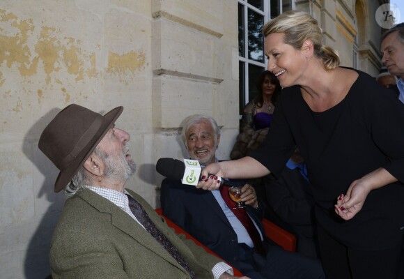 Jean-Pierre Marielle, Jean-Paul Belmondo et Luana Belmondo - Soirée du cinquième anniversaire du musée Paul Belmondo à Boulogne-Billancourt le 13 avril 2015.