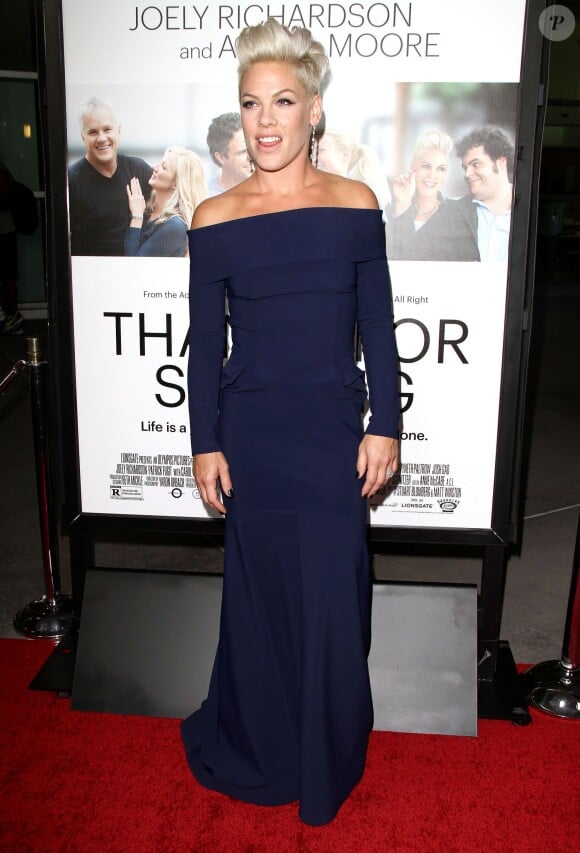 La chanteuse Pink "Alecia Moore" - Premiere du film "Thanks for sharing" a Hollywood le 16 septembre 2013