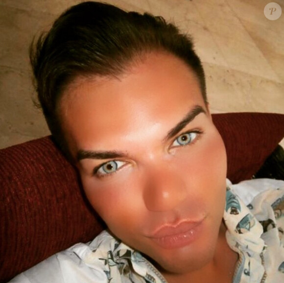 Rodrigo Alves a ajouté une photo sur son compte Instagram, le 29 mars 2015