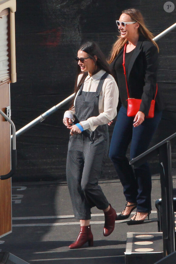 Demi Moore et son ancienne belle-mère Marlene Willis (la mère de Bruce Willis) sur le tournage de Dancinw With The Stars pour soutenir Rumer Willis à Hollywood, Los Angeles, le 20 avril 2015