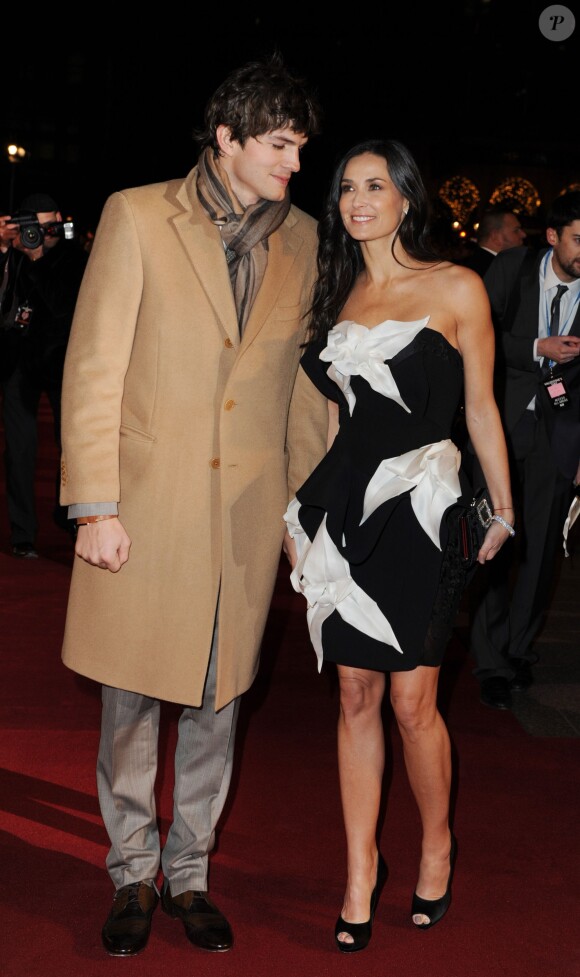 Ashton Kutcher et Demi Moore à la première de Valentine's Day, le 11 février 2010