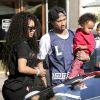 Blac Chyna, Tyga et leur fils King Cairo à Calabasas, Los Angeles. Mars 2014.