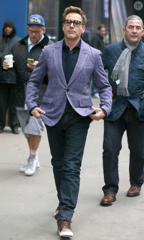 Robert Downey Jr. - Les acteurs du film "Avengers : L'ère d'Ultron" à leur arrivée dans les studios de Good Morning America à New York. Le 24 avril 2015