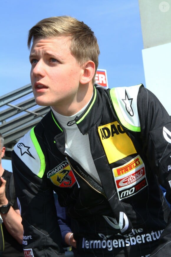 Mick Schumacher sur le circuit d'Oschersleben, le 24 avril 2015