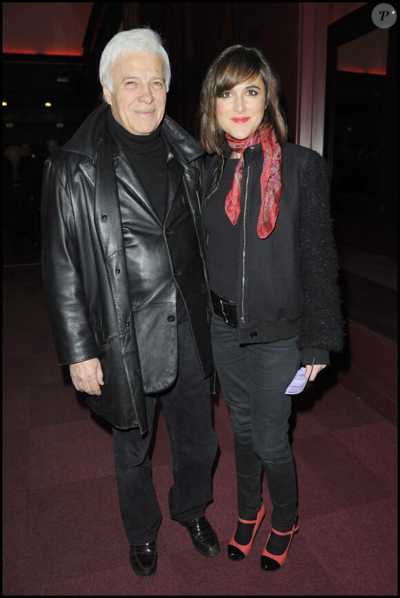 Guy Bedos et sa fille Victoria à Paris le 9 mars 2010