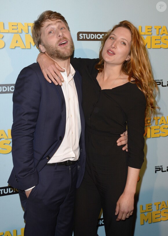 Tom Dingler et Julia Piaton - Avant-première du film "Le talent de mes amis" au théâtre Bobino à Paris le 4 mai 2015.