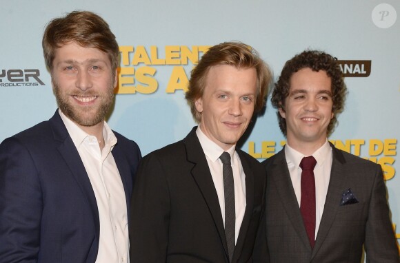 Tom Dingler, Alex Lutz et Bruno Sanches - Avant-première du film "Le talent de mes amis" au théâtre Bobino à Paris le 4 mai 2015.