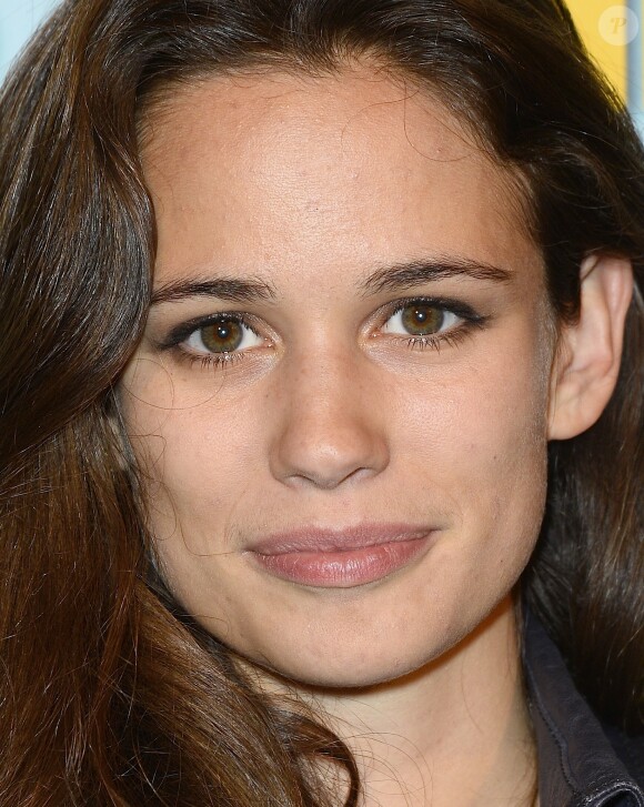 Lucie Lucas - Avant-première du film "Le talent de mes amis" au théâtre Bobino à Paris le 4 mai 2015.