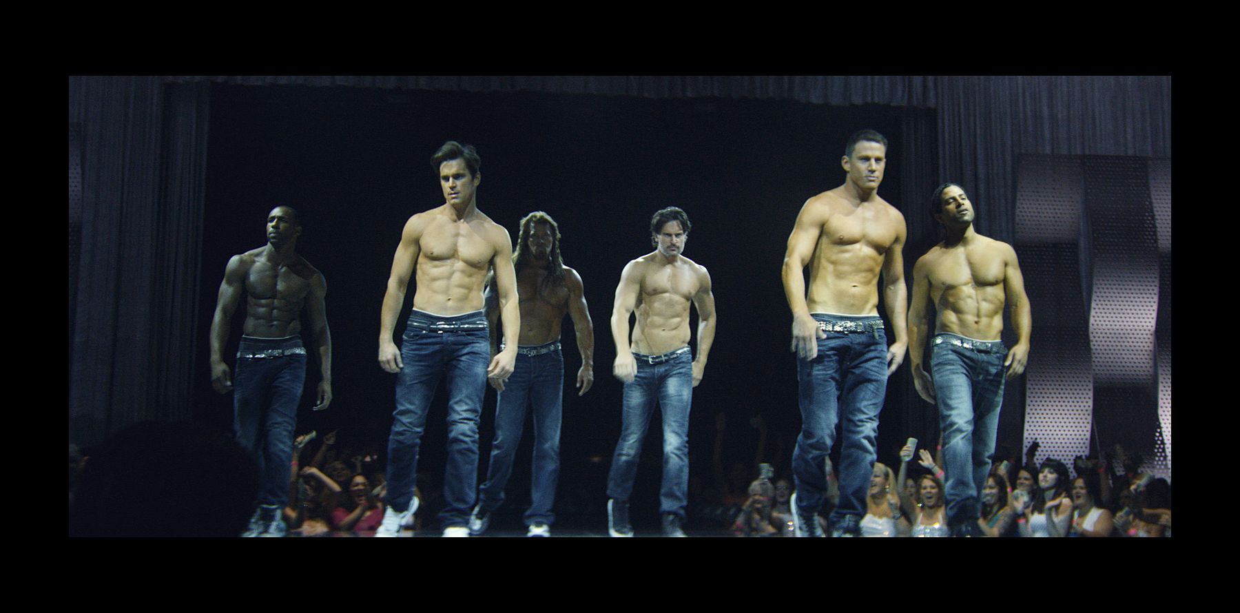 Magic Mike Xxl En Streaming Magic Mike XXL : Bande-annonce très sexy pour Channing Tatum et ses