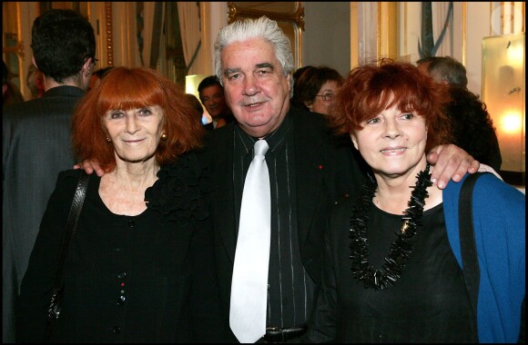 Sonia Rykiel, Claude Durand et Régine Desforges au lancement de la 17e édition de Lire en fête, au ministère de la Culture le 12 octobre 2005