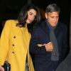 George Clooney et sa femme Amal Alamuddin dans les rues de New York, le 7 mars 2015.
