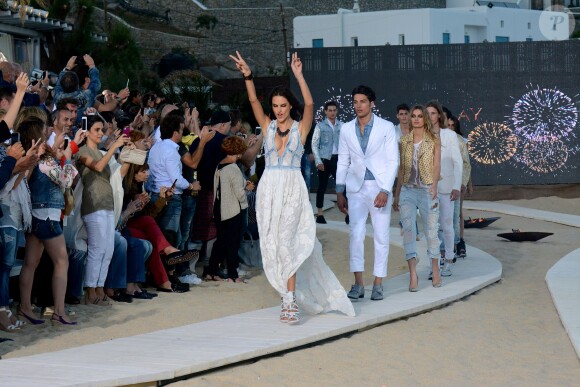 Défilé Replay à Mykonos le 8 mai 2015