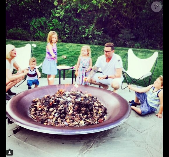 Tori Spelling a ajouté une photo à son compte Instagram, le 2 avril 2015