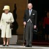 La reine Elizabeth II et le prince Philip, duc d'Edimbourg, lors de la première garden party de l'année à Buckingham, le 12 mai 2015