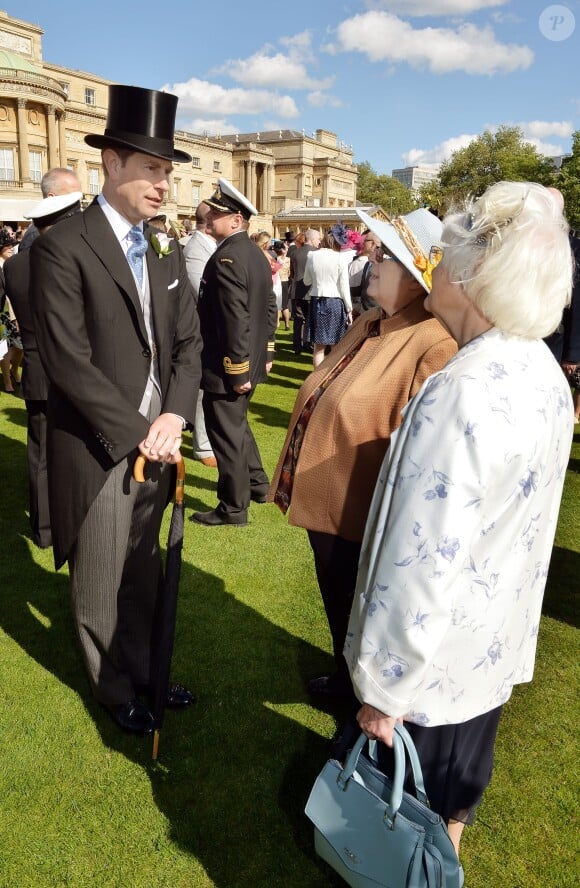 Le prince Edward, comte de Wessex lors de la première garden party de l'année à Buckingham, le 12 mai 2015