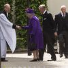 La reine Elizabeth II et le duc d'Edimbourg lors d'un service commémoratif pour le 8e duc de Wellington, Arthur Valerian Wellesley, le 12 mai 2015 à Londres