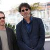 Les présidents du jury Ethan et Joël Coen - Photocall du jury du 68e Festival International du Film de Cannes, le 13 mai 2015.