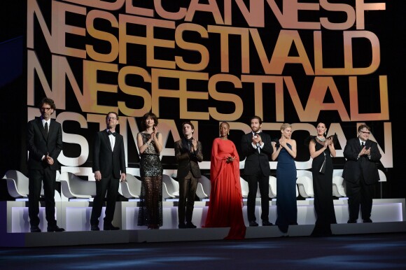 Joel & Ethan Coen, Sophie Marceau, Xavier Dolan, Jake Gyllenhaal, Sienna Miller, Rokia Traoré, Rossy de Palma et Guillermo Del Toro lors de la cérémonie d'ouverture du 68e Festival du film de Cannes le 13 mai 2013.