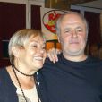  Arlette Thomas avec son fils Marc Jolivet et Cyrielle Claire &agrave; Paris le 19 septembre 2003.&nbsp; 