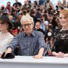 Parker Posey, Woody Allen, Emma Stone - Photocall du film "L'Homme irrationnel" ("Irrational Man") lors du 68e Festival international du film de Cannes le 15 mai 2015