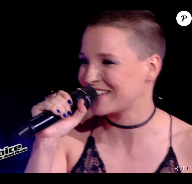 Anne Sila dans The Voice 4 (demi-finale), le samedi 18 avril 2015 sur TF1.