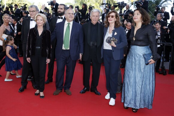 Serge Toubiana, Frédérique Bredin, Constantin Costa-Gavras et sa femme Michelle de Broca - Montée des marches du film "Inside Out" (Vice-Versa) lors du 68e Festival International du Film de Cannes, le 18 mai 2015.