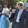 Le prince Harry présentait le 18 mai 2015 à la reine Elizabeth II d'Angleterre le jardin de son association Sentebale lors du Chelsea Flower Show, à Londres.