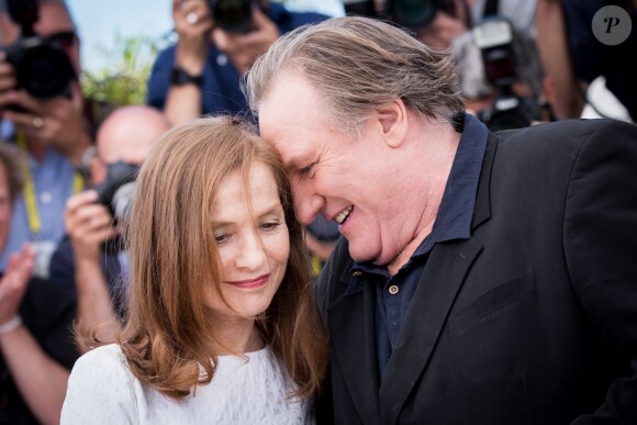 Isabelle Huppert, Gérard Depardieu - Photocall du film "Valley of Love" lors du 68ème festival de Cannes le 21 mai 2015.