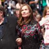 Gérard Depardieu et Isabelle Huppert - Montée des marches du film "Valley of Love" lors du 68e Festival International du Film de Cannes, le 22 mai 2015.