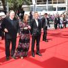 Dan Warner, Gérard Depardieu, Isabelle Huppert et Guillaume Nicloux - Montée des marches du film "Valley of Love" lors du 68e Festival International du Film de Cannes, le 22 mai 2015.