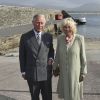 Le prince Charles, avec son épouse Camilla, était le 20 mai 2015 à Mullaghmore, sur les lieux du meurtre de son grand-oncle Lord Louis Mountbatten, tué en 1979 par une bombe de l'IRA provisoire alors qu'il se trouvait sur son bateau pour une partie de pêche.