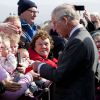 Le prince Charles, avec son épouse Camilla, était le 20 mai 2015 à Mullaghmore, sur les lieux du meurtre de son grand-oncle Lord Louis Mountbatten, tué en 1979 par une bombe de l'IRA provisoire alors qu'il se trouvait sur son bateau pour une partie de pêche.