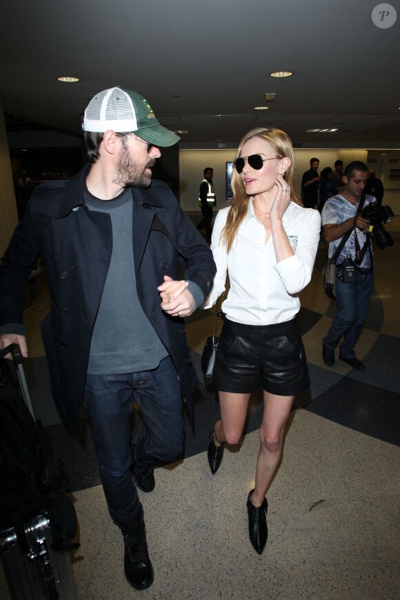 Kate Bosworth et son mari Michael Polish arrivent à l'aéroport de LAX à Los Angeles, le 6 mai 2014  