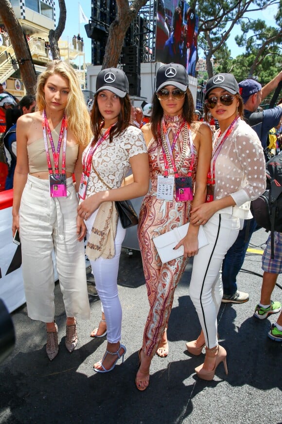 Gigi Hadid, sa soeur Bella Hadid, Kendall Jenner et Hayley Baldwin - People au Grand Prix de formule 1 de Monaco le 24 mai 2015 