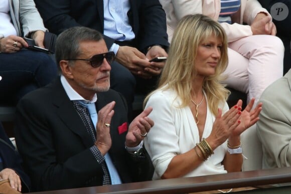 Jean-Claude Camus et Isabelle à Roland-Garros le 26 mai 2015.
