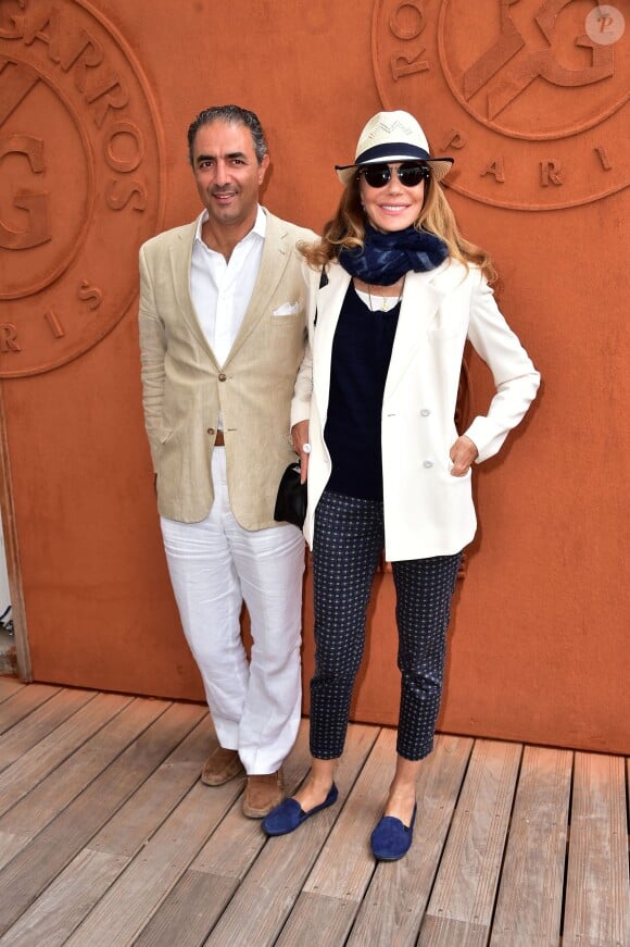 Marisa Berenson et son compagnon Jean-Michel Simonian à Roland-Garros le 26 mai 2015.