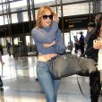  Jennifer Lopez arrive &agrave; l'a&eacute;roport de LAX &agrave; Los Angeles pour prendre l'avion, le 26 mai 2015  