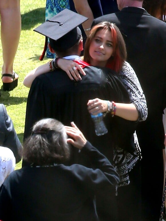 Paris Jackson et Prince Jackson - Exclusif - Prix spécial - No web - No blog - Prince Jackson obtient le diplôme de son école "Buckley High School" à Sherman Oaks, le 30 mai 2015  For germany call for price - Strictly no internet use Exclusive - The Jackson family was in full support as Prince Jackson graduates with honors from Buckley High School in Sherman Oaks, California on May 30, 2015. Siblings Paris and Blanket were on hand, as well as uncles and cousins and the Jackson matriarch, Katherine. Prince was in great spirits celebrating the milestone event. The 17 year old son of Michael Jackson will stick with his Los Angeles roots when he attends Loyola Marymount University next year30/05/2015 - Sherman Oaks