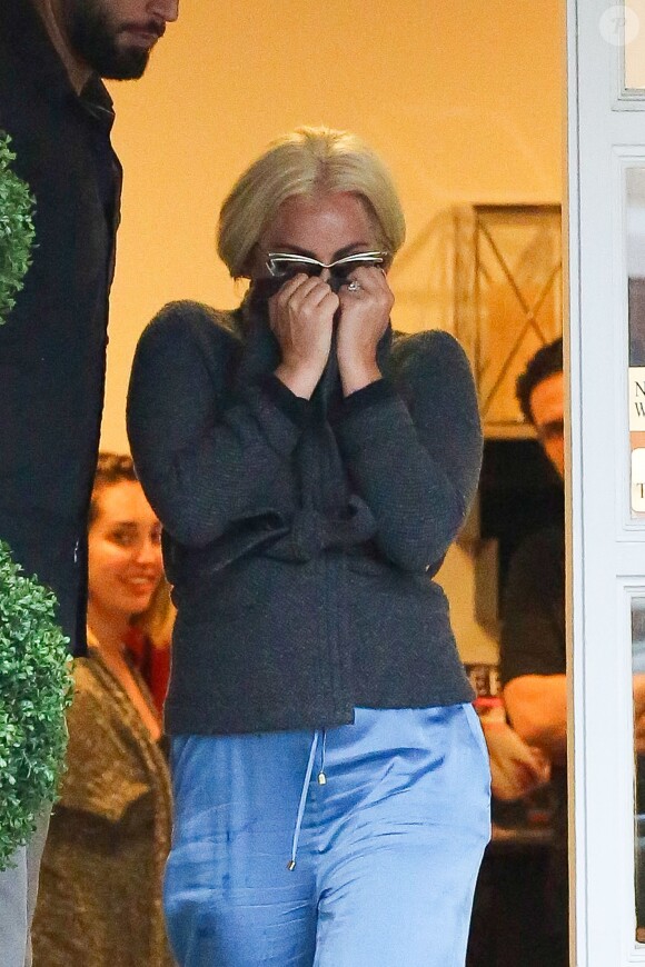 Lady Gaga après un soin laser pour le visage au Epione Cosmetic Laser Center de Beverly Hills, le 22 mai 2015
