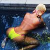 Amber Rose se baigne, topless. Photo publiée le 30 mai 2015.