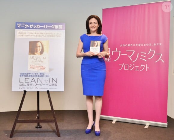 Sheryl Sandberg donne une conférence de presse pour son livre 'Lean in' à Tokyo, le 2 juillet 2013