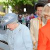 La reine Elizabeth II lors du centenaire de la Fédération nationale des Instituts de Femmes à Londres le 4 juin 2015, au Royal Albert Hall.