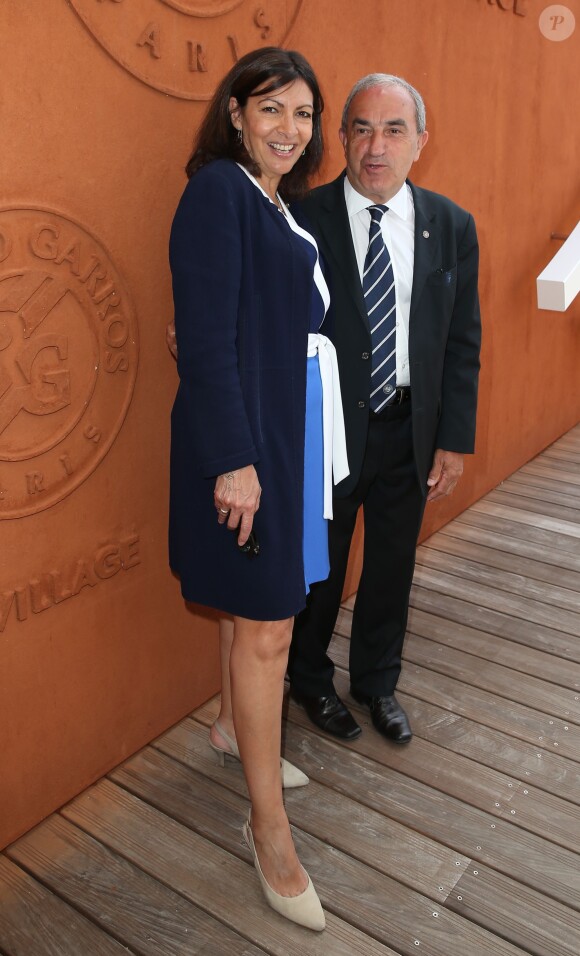 Anne Hidalgo et Jean Gachassin - Finale hommes du tournoi de tennis de Roland-Garros à Paris, le 7 juin 2015.