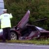 Photo de l'accident de Rowan Atkinson au volant de sa McLaren F1 en 2011. 