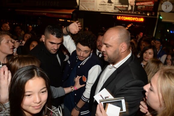 Exclusif - Kev Adams arrive à l'aftershow du film Les Profs 2 au Comedy Club à Paris, le 9 juin 2015.