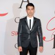  Joe Jonas - People &agrave; la soir&eacute;e des CFDA Fashion Awards 2015 au Lincoln Center &agrave; New York, le 1er juin 2015.&nbsp; 