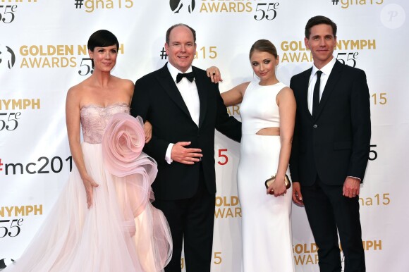 Zoe McLellan, le prince Albert II de Monaco, Elisabeth Harnois et Brian Dietzen - Cérémonie des Golden Nymph Awards lors du 55ème Festival de Télévision de Monte Carlo le 18 juin 2015. 